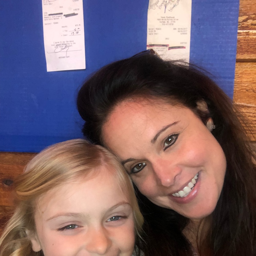 Meet your Posher, Kelly